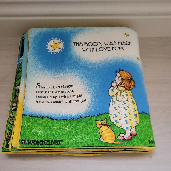 Children's Soft Book Fabric Book Riddles Great Gift Quilted Learning - Picture 7 of 7